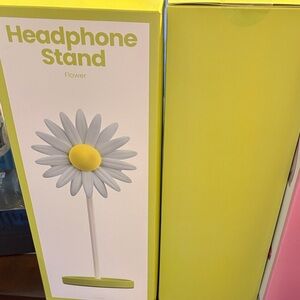 Flower or Rainbow Headphone Stand NWT!